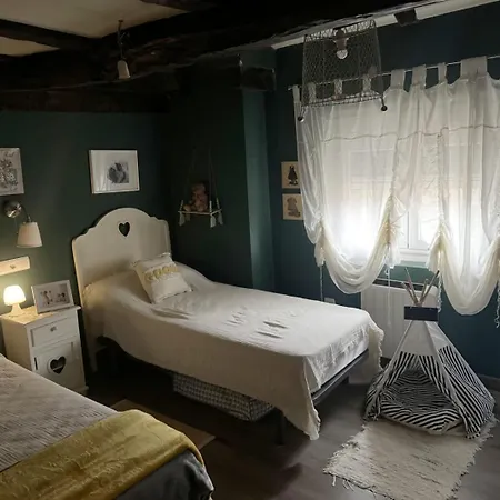 Casa Rural Ferienhaus Santibanez de la Pena