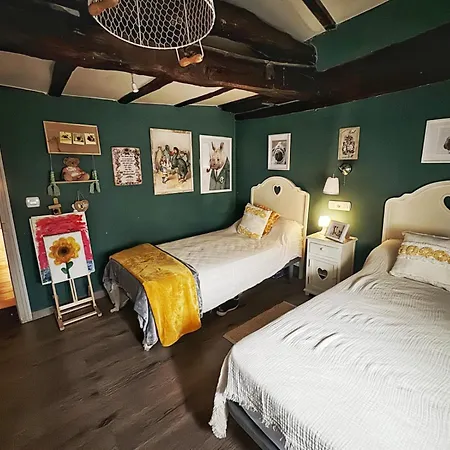 Casa Rural * Santibanez de la Pena